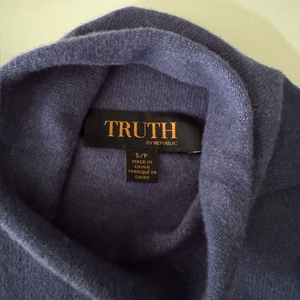 Truth by Republic Mock Neck Long Sleeve Sweater Women’s size small - Picture 5 of 8